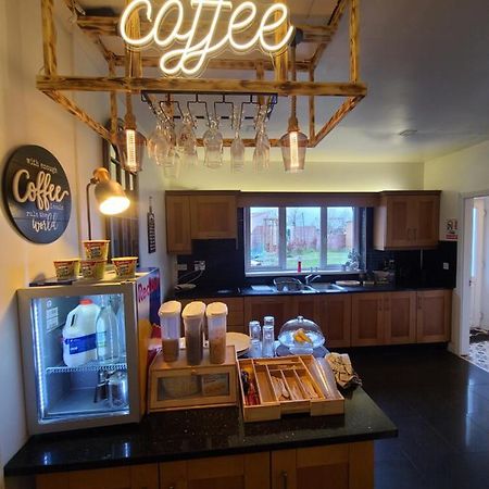 Ballycarnan Lodge Self Catering Accomodation ポート・レーイシュ エクステリア 写真