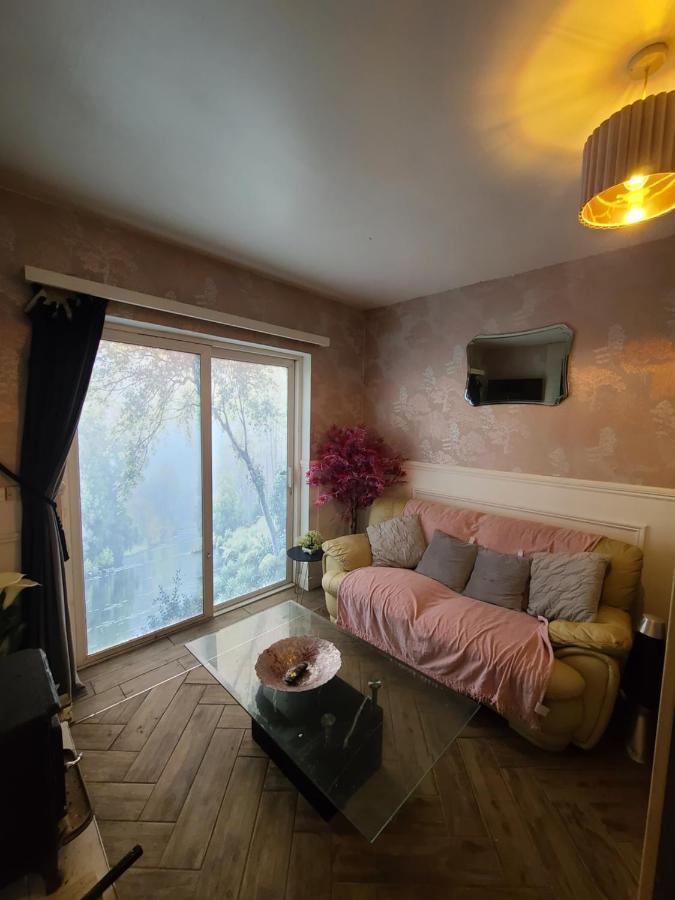 Ballycarnan Lodge Self Catering Accomodation ポート・レーイシュ エクステリア 写真